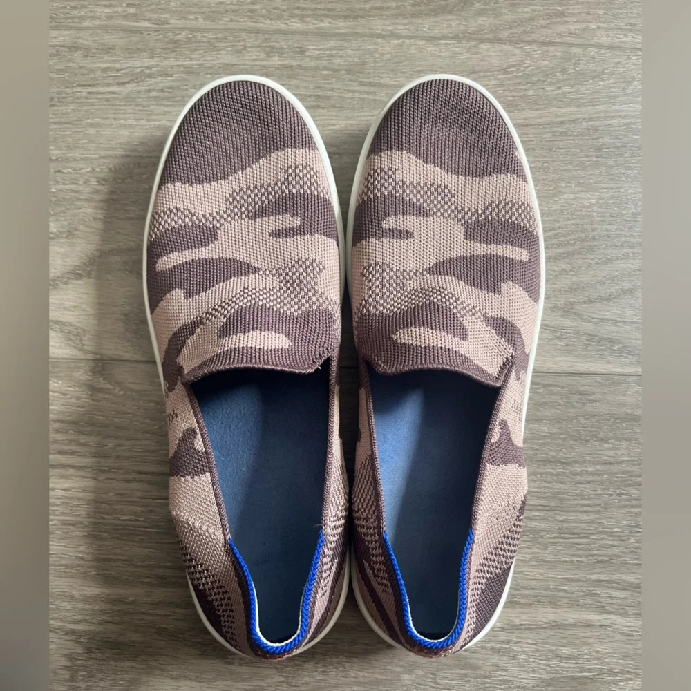 Rothys Camo Slip On Sneakers Taupe Shoes Size 9.5 Women’s Camouflage Shoes boho